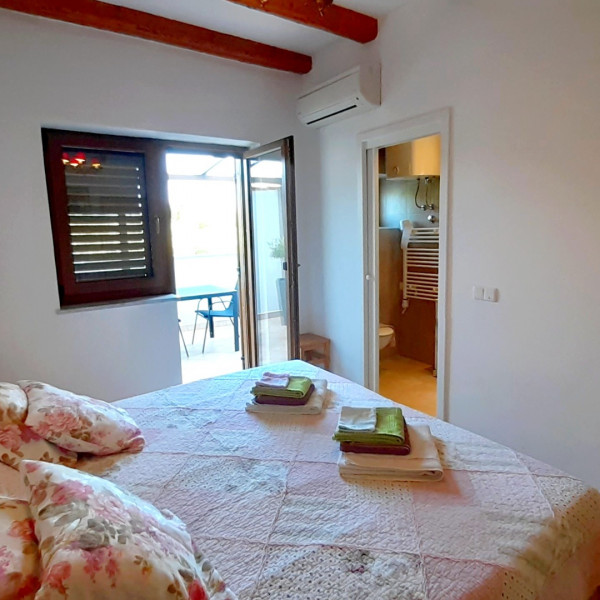 Bedrooms, Apartment MariLavanda Rab, Apartment MariLavanda for 2 to 4 people near the beach. Rab Island, Barbat - Croatia Barbat na Rabu