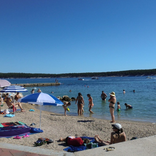 Apartment MariLavanda Rab, Apartment MariLavanda for 2 to 4 people near the beach. Rab Island, Barbat - Croatia Barbat na Rabu