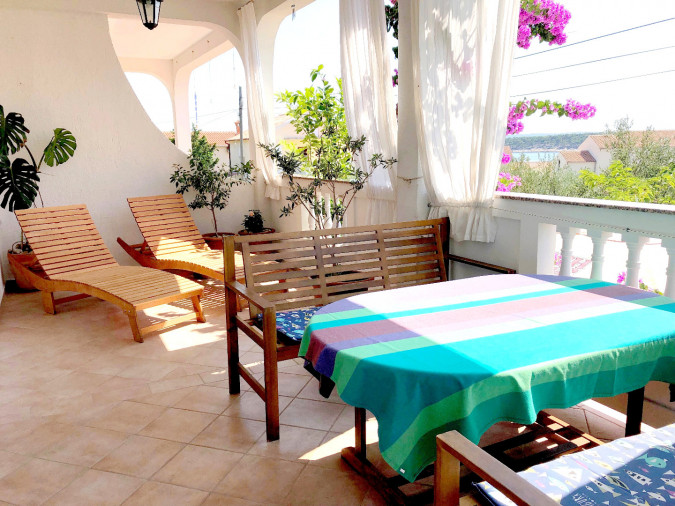 Apartment MariLavanda Rab, Apartment MariLavanda for 2 to 4 people near the beach. Rab Island, Barbat - Croatia Barbat na Rabu