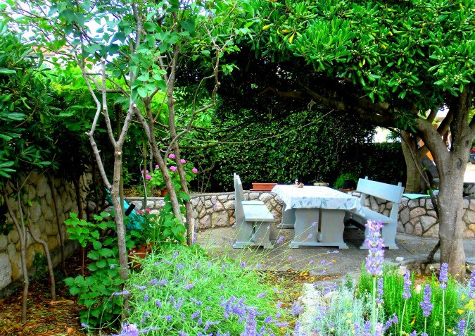 Exterior, Apartment MariLavanda for 2 to 4 people near the beach. Rab Island, Barbat - Croatia Barbat na Rabu