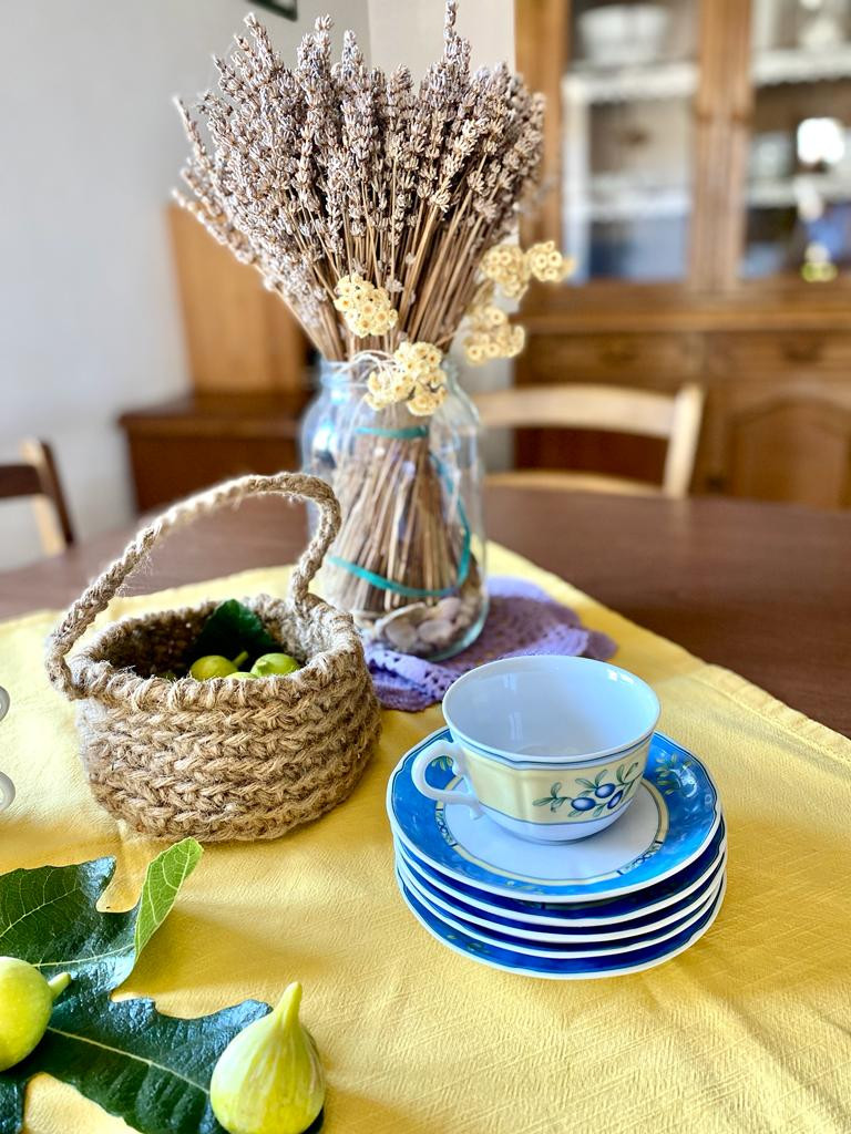 A true vacation on the island - Comfort, sea view and vicinity to the beach, Apartment MariLavanda for 2 to 4 people near the beach. Rab Island, Barbat - Croatia Barbat na Rabu